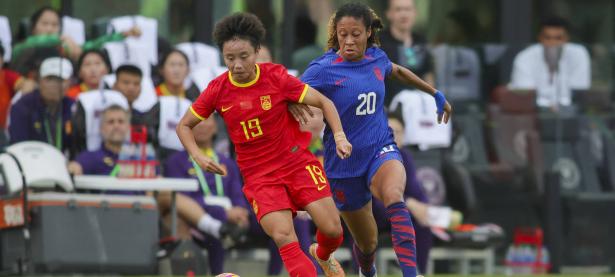 爱游戏官网-黎巴嫩女足在国际比赛中取得惊喜胜利