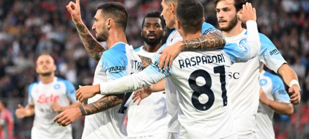 那不勒斯客场胜出，继续领跑积分榜的简单介绍