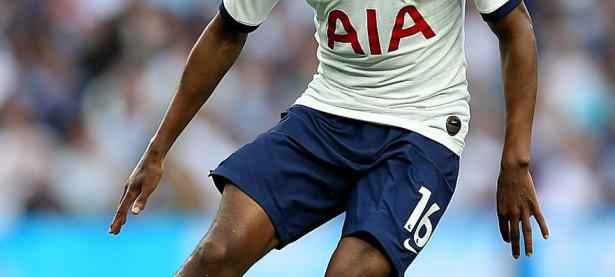 爱游戏体育官网-热刺重获士气继续领先，南安普顿主场再败形势令人担忧