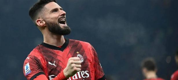 爱游戏官方入口-佛罗伦萨攻防转换流畅，表现给教练队友交代的简单介绍