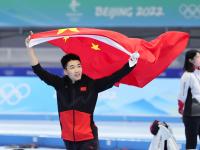 爱游戏体育链接-中国运动员展现实力，多次登上领奖台