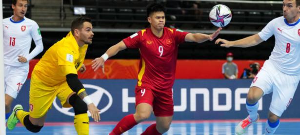 爱游戏官网-罗马狂胜，小组头名几无悬念！的简单介绍