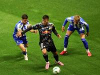 关于利兹联成为黑马，给对手带来压力的信息