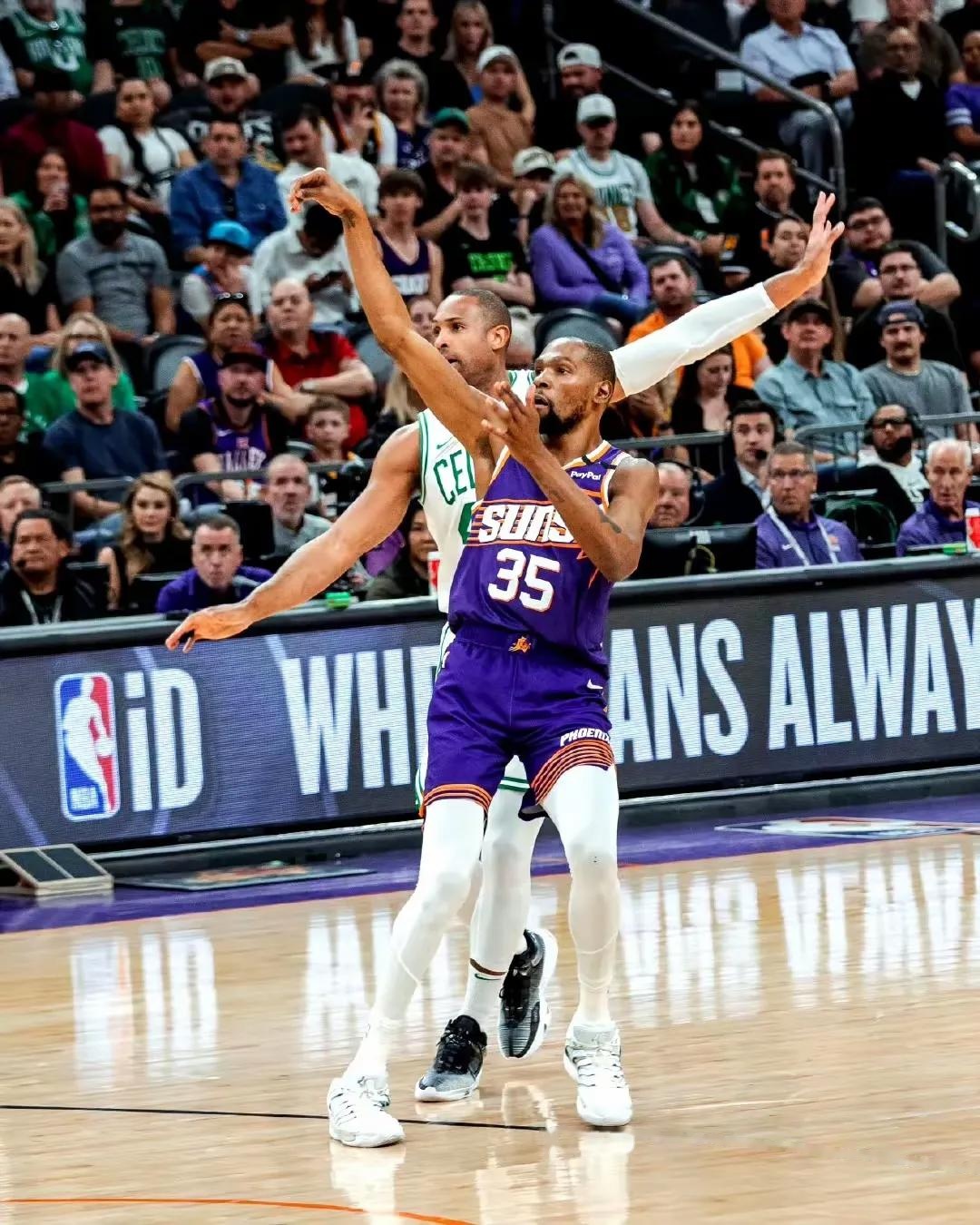 雄鹿遭连败,独行侠力克奇才 雄鹿遭连败,独行侠力克奇才