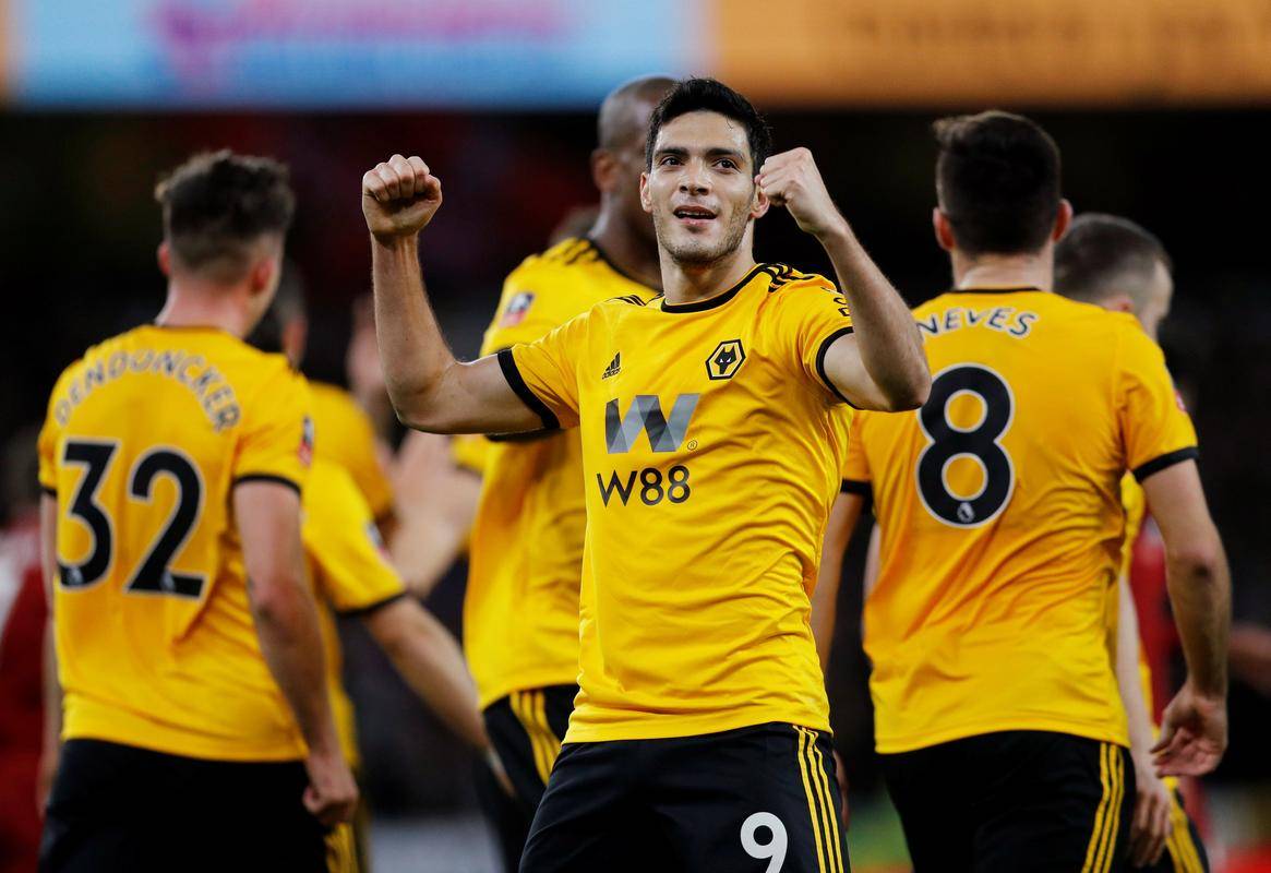 关于狼队客场击败,遭逢领先优势失衡逆势下滑的信息 关于狼队客场击败,遭逢领先优势失衡逆势下滑的信息