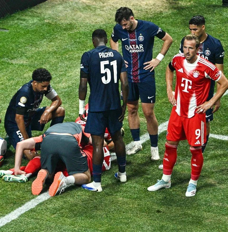 拜仁客场遭遇惨败,梦想晋级破灭的简单介绍 拜仁客场遭遇惨败,梦想晋级破灭的简单介绍