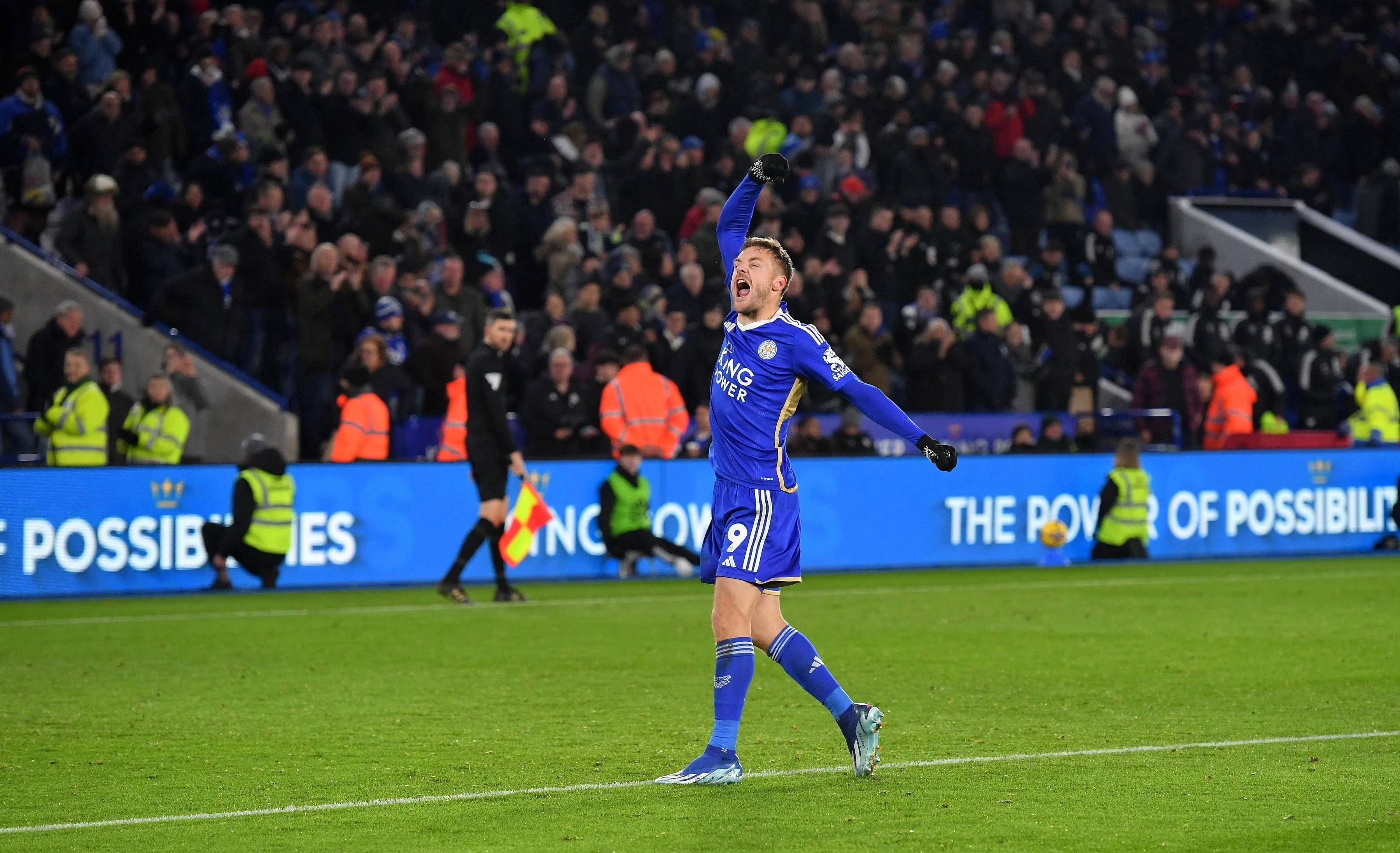 米德尔斯堡队员赛后发飙,扔掉领鲁尼签名球衣 米德尔斯堡队员赛后发飙,扔掉领鲁尼签名球衣