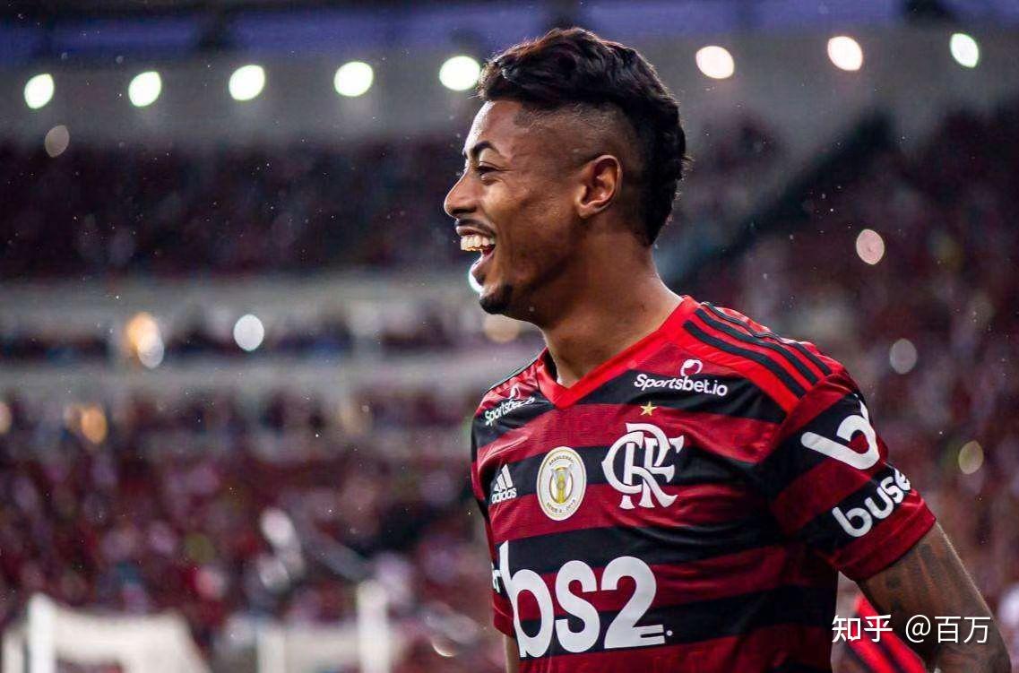 包含里尔遭遇圣保罗逼平，积分榜排名暂时持平的词条