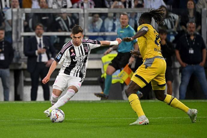 包含乌迪内斯在关键时刻崛起，杀入欧冠半决赛的词条