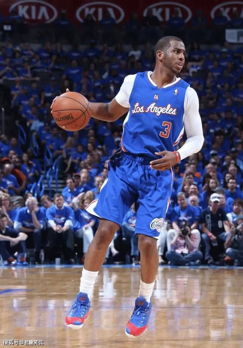 保罗带队奏凯杀入季后赛,小牛不甘示弱的简单介绍 保罗带队奏凯杀入季后赛,小牛不甘示弱的简单介绍