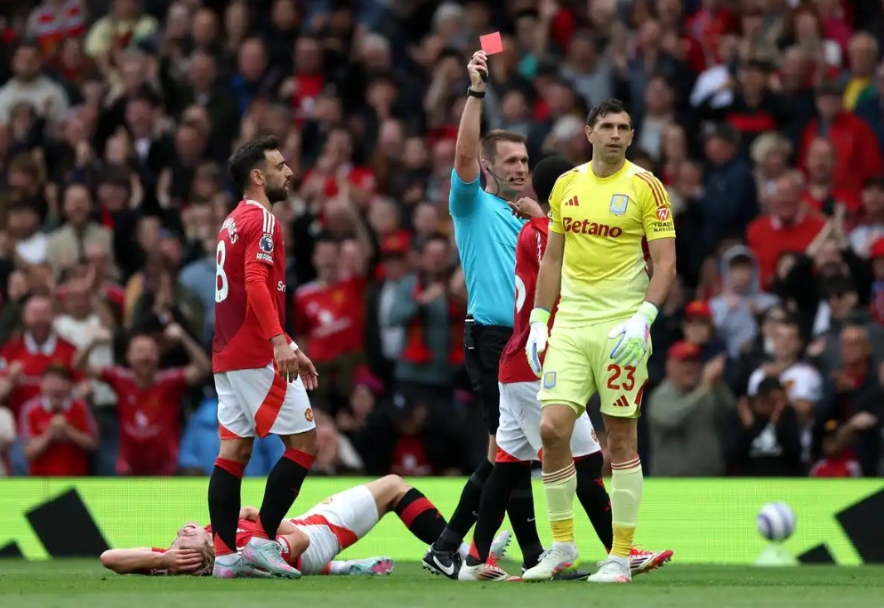 关于比利时大胜塞尔维亚,城内因助攻成为全场焦点的信息 关于比利时大胜塞尔维亚,城内因助攻成为全场焦点的信息