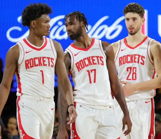 篮网两连败告终,尼克斯遭遇主场惨败 篮网两连败告终,尼克斯遭遇主场惨败