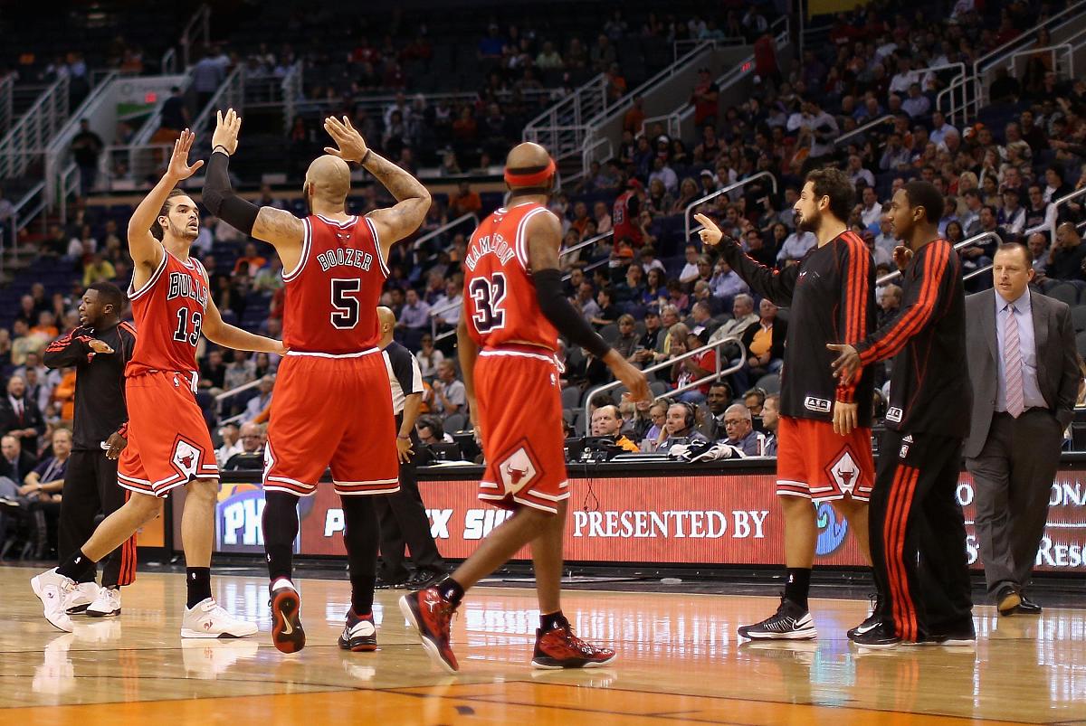 篮网两连败告终,尼克斯遭遇主场惨败 篮网两连败告终,尼克斯遭遇主场惨败