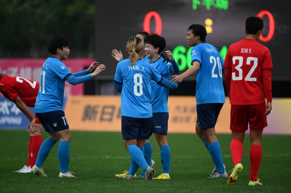 队内苦练见成效，球队战绩节节攀升